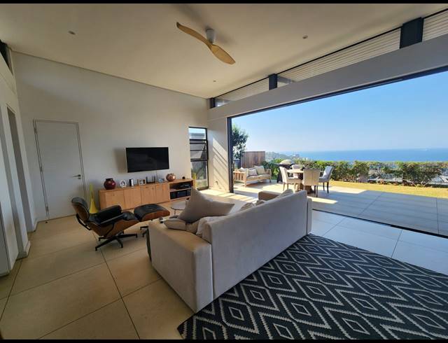 5 BEDROOM HOUSE FOR SALE IN SIBAYA PRECINCT